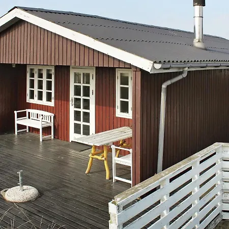 Two-bedroom Holiday In 12 Vakantiehuis